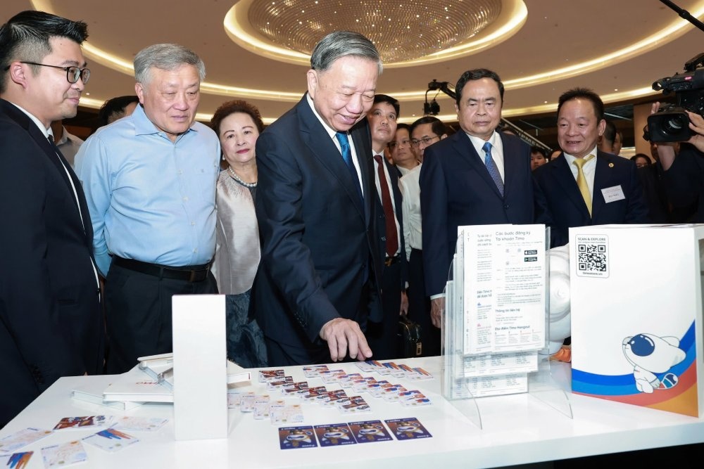 Máy bay không người lái chở người xuất hiện tại hội nghị triển khai nghị quyết 68, doanh nghiệp tư nhân nào đứng sau?