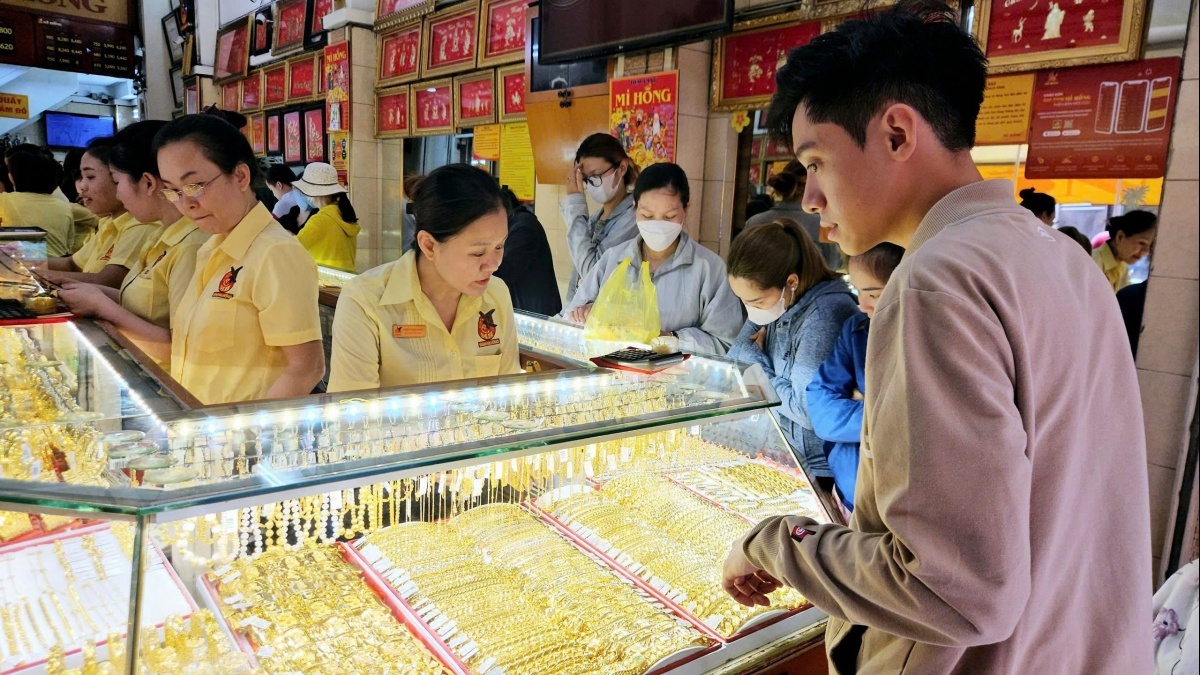 Ngân hàng Nhà nước ra chỉ đạo khẩn với các điểm mua, bán vàng miếng