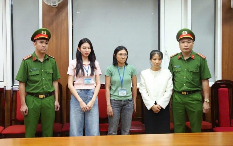 Số tiền 7 tỷ đồng liên quan đến Hoa hậu Thuỳ Tiên trong vụ bán kẹo rau củ Kera