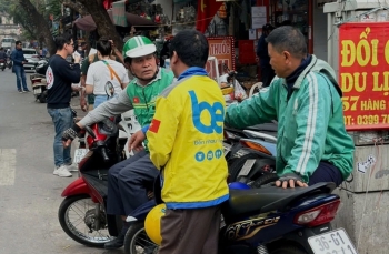 Thay thế 100% xe máy xăng sang xe điện cho 400.000 tài xế công nghệ và shipper tại TP. HCM