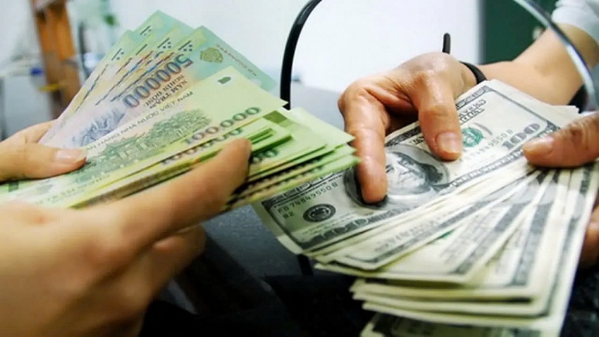 Tỷ giá ngày 20/5: Giá USD nhích tăng, NDT đi ngang