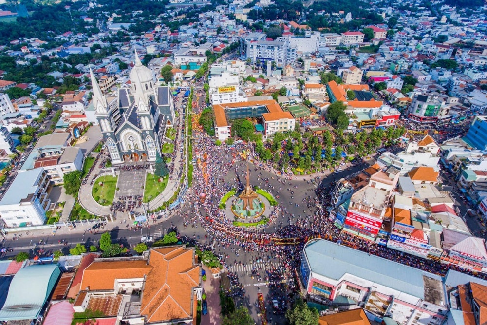 Tỉnh có thu nhập bình quân đầu người cao nhất Việt Nam, hơn cả Hà Nội, TP.HCM