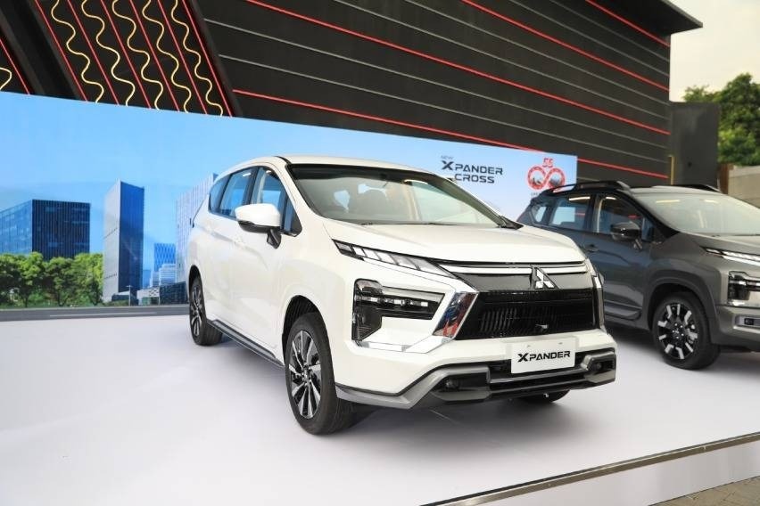 ‘Vua phân khúc’ Mitsubishi Xpander 2025 giá từ 424 triệu đồng: Thiết kế được tinh chỉnh, thêm loạt trang bị an toàn hơn