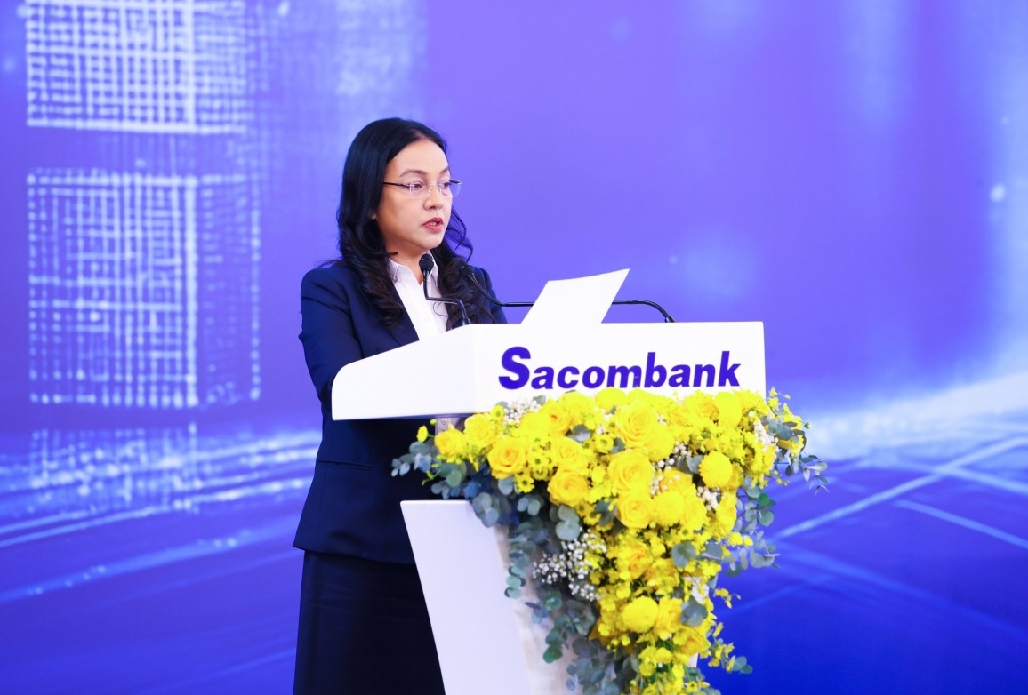 'Bông hồng thép' Nguyễn Đức Thạch Diễm: Hành trình thăng tiến đặc biệt và 8 năm tái sinh Sacombank