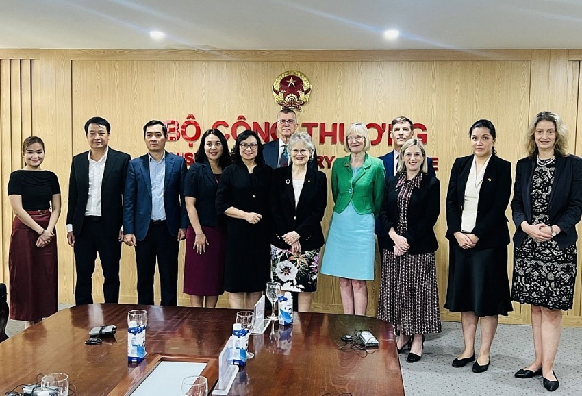 Thị trường vừa mang về cho Việt Nam 2,12 tỷ USD muốn tăng sự hiện diện tại Hà Nội và TP. HCM