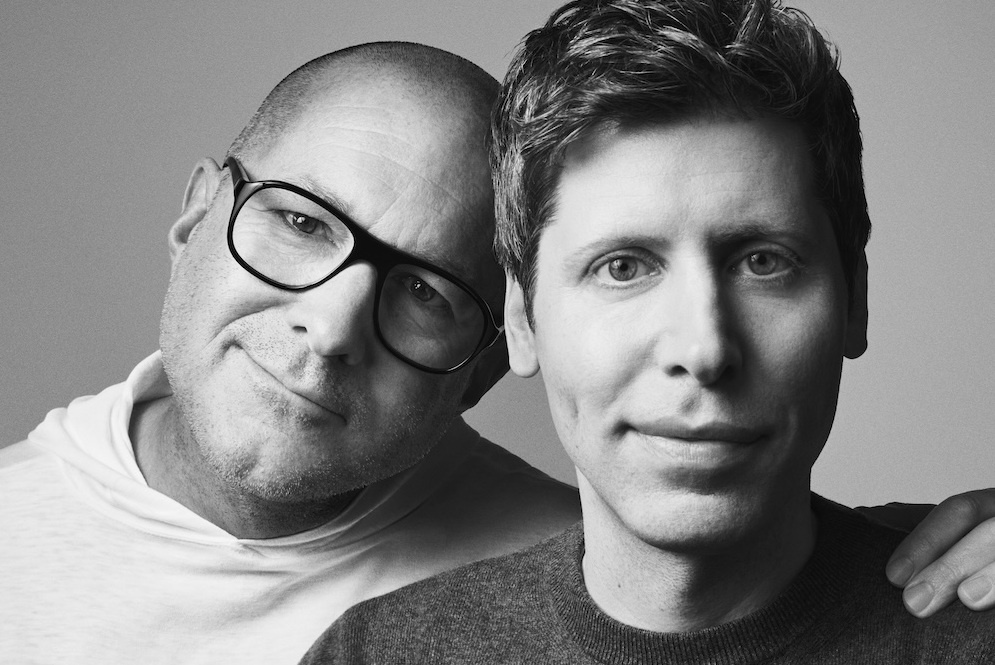 OpenAI mua lại startup của Jony Ive với giá 6,5 tỷ USD