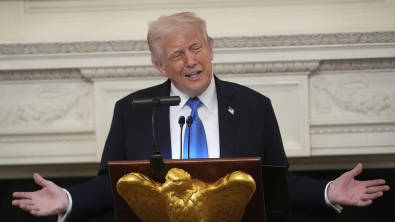 Bữa tối triệu đô với Trump: Nhà đầu tư memecoin $TRUMP đổ gần 400 triệu USD để gặp mặt tổng thống