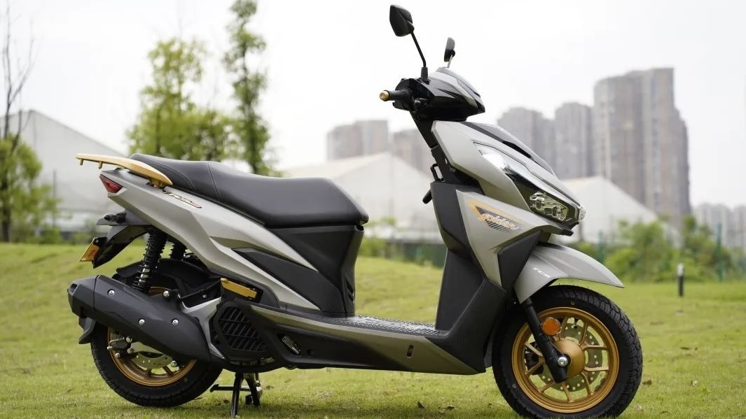 ‘Vua tay ga’ thế hệ mới giá chưa đến 40 triệu đồng: Đẹp chuẩn dân chơi, xăng ăn như ngửi