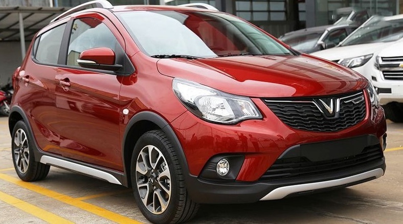 Loạt xe mới đồng loạt giảm giá, cửa tiền 300 triệu đã sở hữu 3 mẫu ô tô chất ‘mưa không đến mặt, nắng không đến đầu’