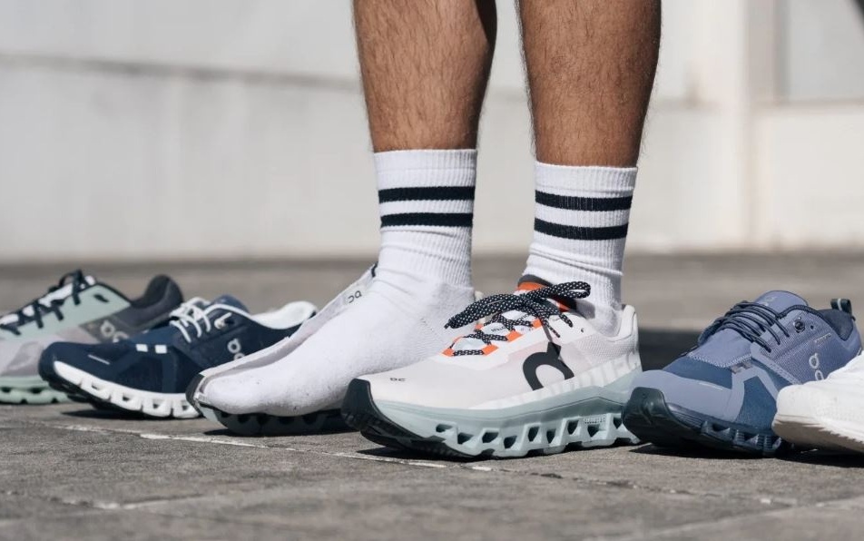 Kẻ thách thức mới của ngành giày thể thao: Khiến cả Nike và Adidas phải dè chừng