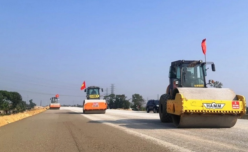Tập đoàn Sơn Hải muốn tuyển dụng 50 lái xe độ tuổi từ 20, yêu cầu khá đơn giản