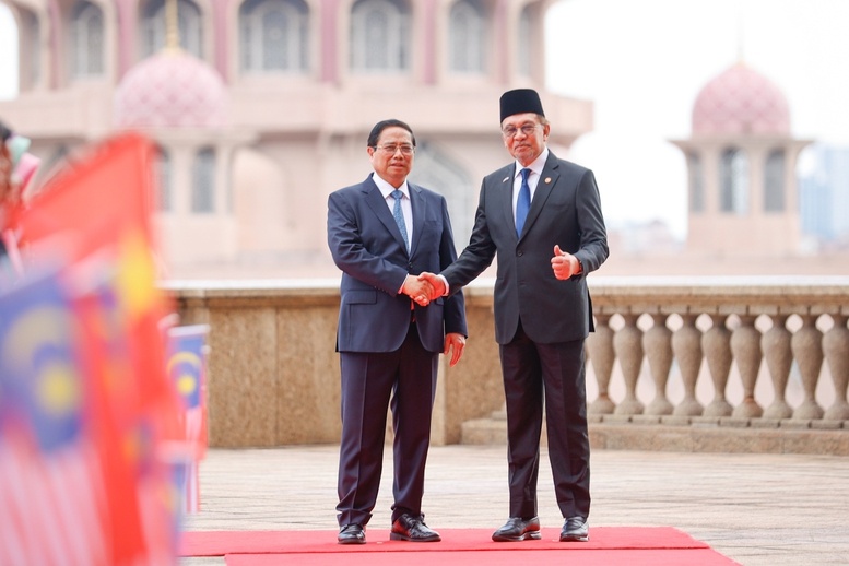 Việt Nam – Malaysia hướng mục tiêu kim ngạch 20 tỷ USD: Có 5 ngành được Thủ tướng 2 nước thúc đẩy đầu tư