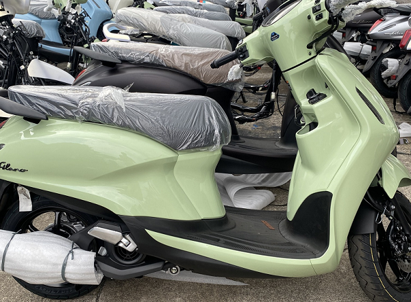 'Vua xe ga' 125cc mới của Yamaha về Việt Nam: Thiết kế đẹp long lanh, loạt trang bị xịn xò, siêu tiết kiệm nhiên liệu