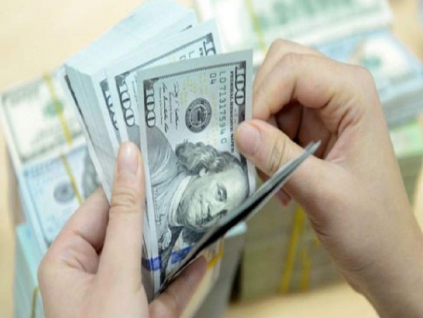 USD ‘lao dốc’, NDT tăng giá: Tỷ giá biến động mạnh sau phát ngôn của ông Trump