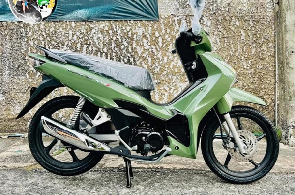 'Vua xe số' mới của Honda lộ diện: Thiết kế thể thao, siêu tiết kiệm xăng chỉ 1,4 lít/100 km, giá bán gây bất ngờ