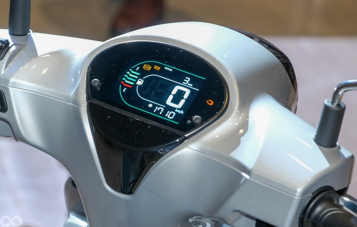 Mẫu xe máy đẹp chuẩn phong cách châu Âu như Vespa, sửa chữa rẻ như Honda: Giá bán hứa hẹn hút khách