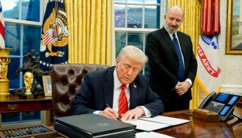 Thép Việt Nam xuất khẩu sang Mỹ có thể bị ông Trump áp thuế tới 50%