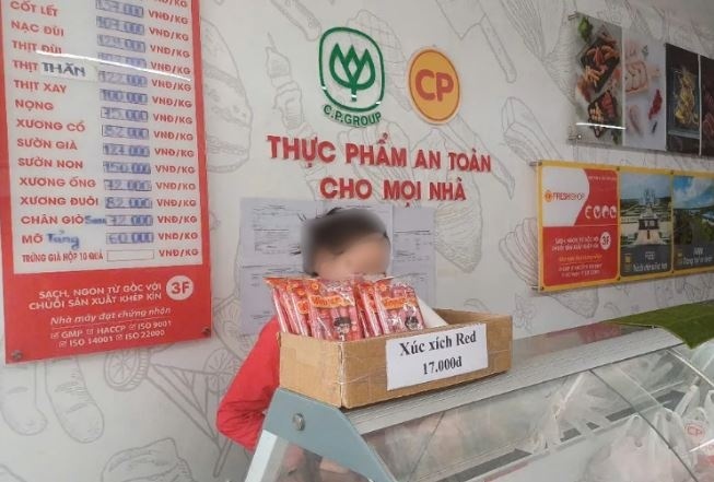 Cơ quan chức năng niêm phong một cửa hàng của C.P. Việt Nam