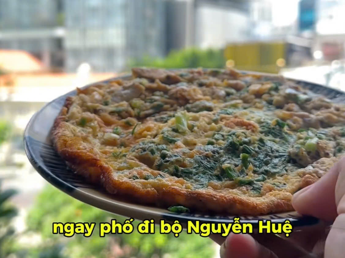 'Cô có 3 quả trứng và đây là một ít hành. Cô sẽ làm món hành chiên trứng giá 110.000 đồng': Câu nói hút 14 triệu view có giúp tăng doanh thu?