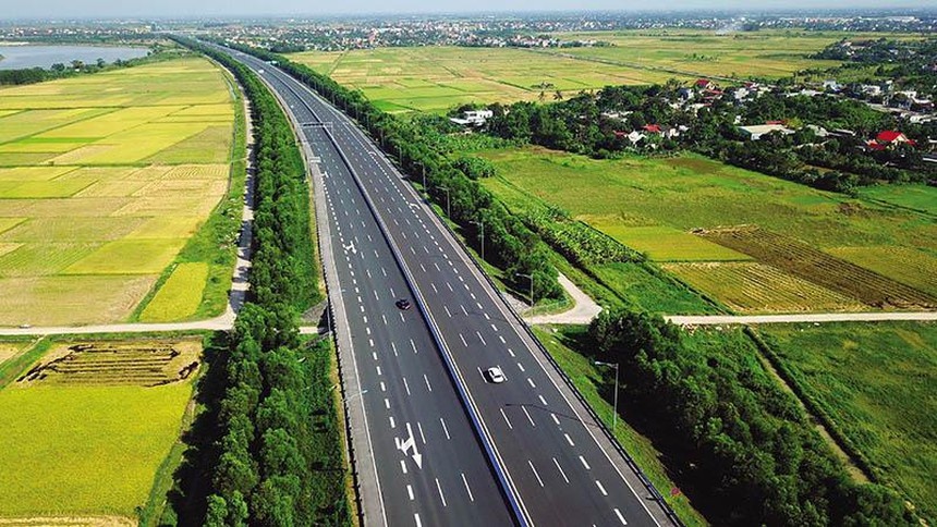 'Vua đào hầm' Đèo Cả đề xuất phương án mở rộng cao tốc Bắc - Nam tiết kiệm 152.000 tỷ đồng, Bộ Xây dựng nói gì?