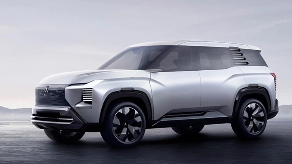 Mẫu xe C-SUV 7 chỗ của Mitsubishi sắp bán tại Việt Nam, thiết kế đẹp Xforce: Giá có ‘rẻ như cho’?