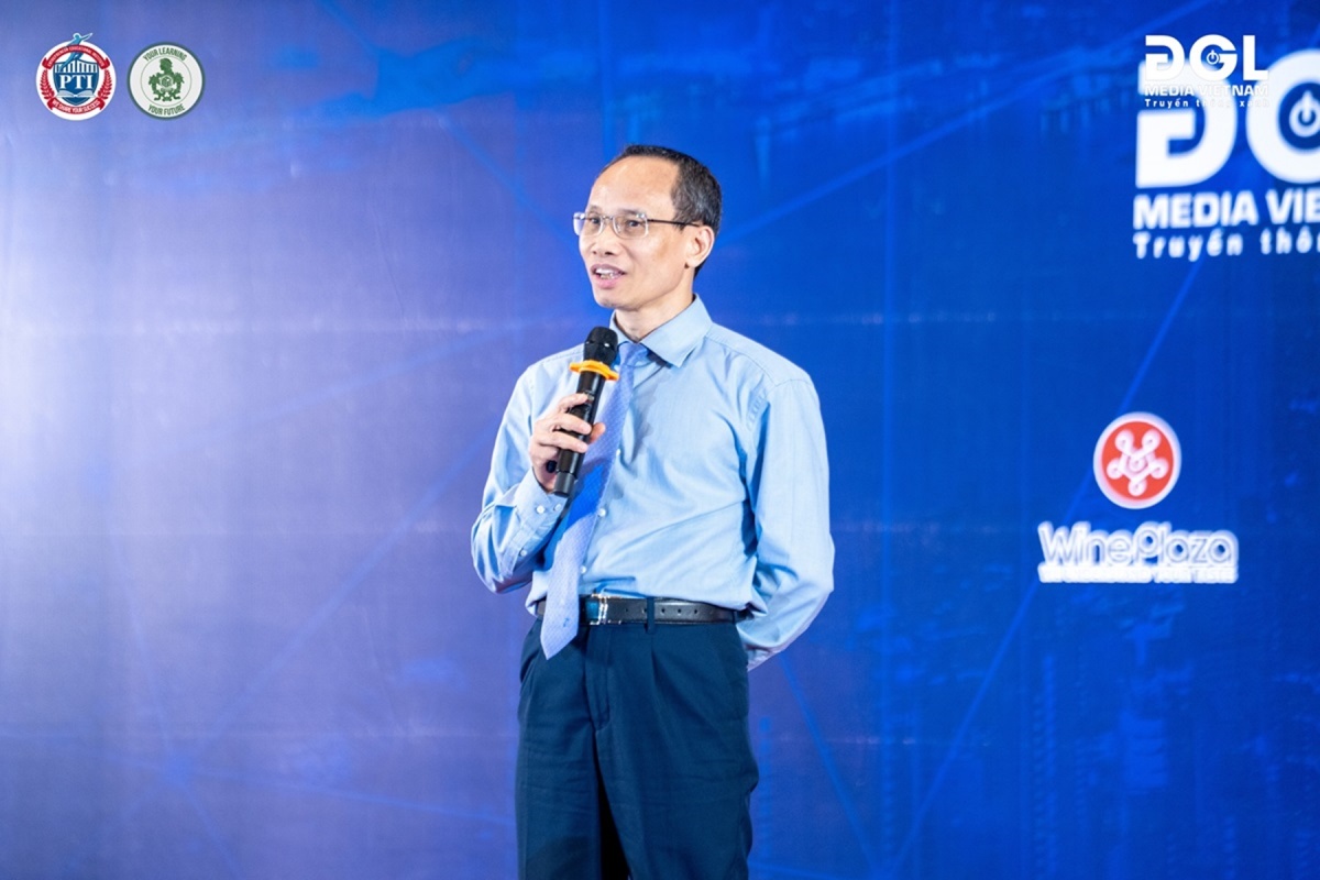 TS. Cấn Văn Lực dự báo tỷ giá USD/VND sẽ biến động ra sao giữa ‘lực kéo’ và ‘lực đẩy’ của kinh tế toàn cầu?