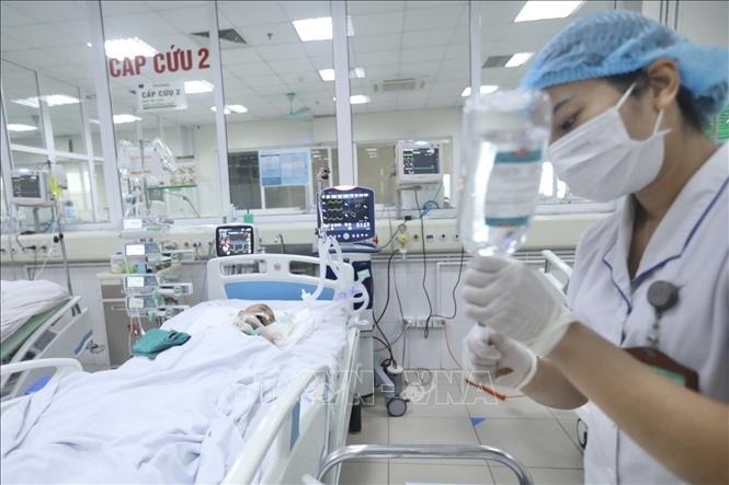 Tăng phụ cấp ngành y lên tới 70%, ai sẽ được hưởng?