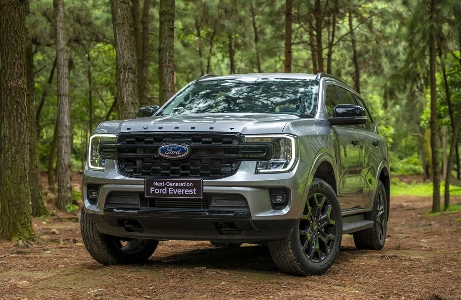 Xem trước Ford Everest 2026: Thiết kế hầm hố, trang bị hiện đại chưa từng có, đưa các đối thủ chung phân khúc SUV ‘về nhì’
