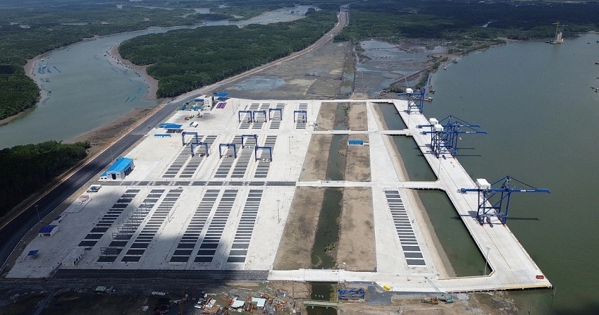 Doanh nghiệp sở hữu cảng biển quy mô 20.000 tỷ đồng dự kiến năm 2025 số lỗ gấp 32 lần cùng kỳ