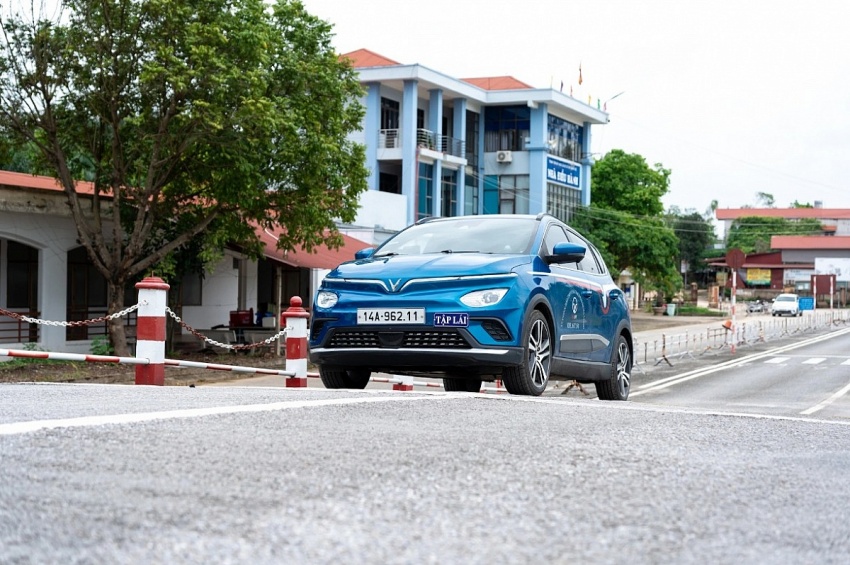 Công ty đào tạo và sát hạch lái xe của tỷ phú Phạm Nhật Vượng tuyên bố khác biệt so với các mô hình truyền thống