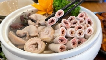 Quán Lòng Chát lãnh án phạt gần 7 triệu đồng, phủ nhận bán 'lòng se điếu'