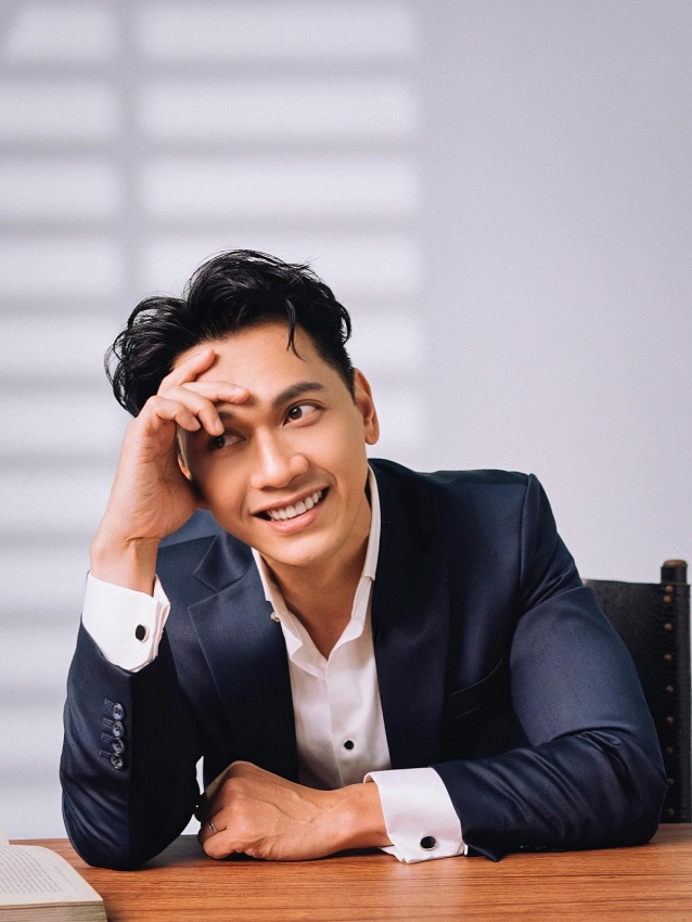 Tâm thư gây xúc động của Chủ tịch ACB Trần Hùng Huy trong ngày kỷ niệm 32 năm