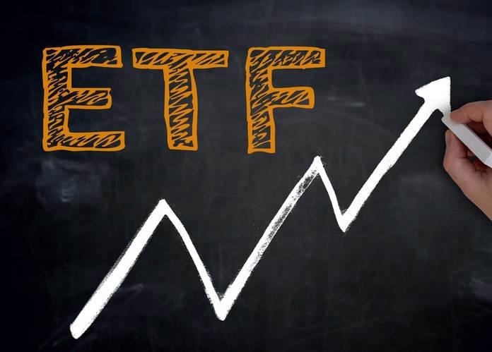 2 quỹ ETF quy mô 18.000 tỷ đồng sẽ mua mạnh những cổ phiếu nào trong kỳ cơ cấu sắp diễn ra?