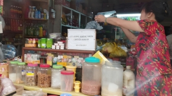 Chuyên gia chỉ ra ‘cái sai’ của các hộ kinh doanh nếu không nhận chuyển khoản, ‘cần đưa vào tầm ngắm’