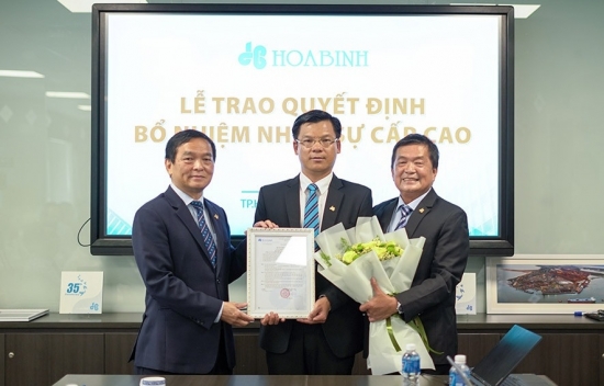 Cổ phiếu HBC mất 80% giá trị từ đỉnh VN-Index 1.500, CEO đăng ký bán sạch cổ phần