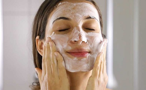 Vì sao lô sữa rửa mặt Shin Nee Premium Cleansing Foam của Công ty TNHH Shynh Beauty bị thu hồi?