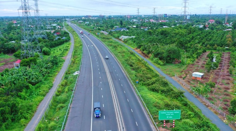 Sau Đèo Cả, Sơn Hải, một đại gia xây dựng bất ngờ tái xuất xin mở rộng 300km cao tốc Bắc - Nam