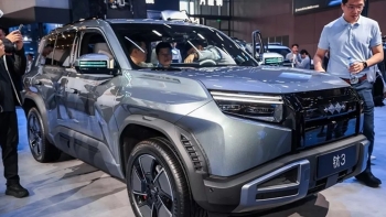 Tân binh SUV ‘gầm cao máy thoáng’, thiết kế hầm hố ‘âm thầm’ đến Việt Nam: Giá rất rẻ, hứa hẹn hút khách