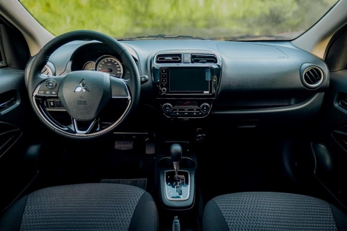 Mitsubishi Mirage ra mắt phiên bản mới giá mềm như bún: Tiêu chuẩn an toàn nâng cấp, thiết kế đẹp, ‘hạ đo ván’ với Toyota Vios