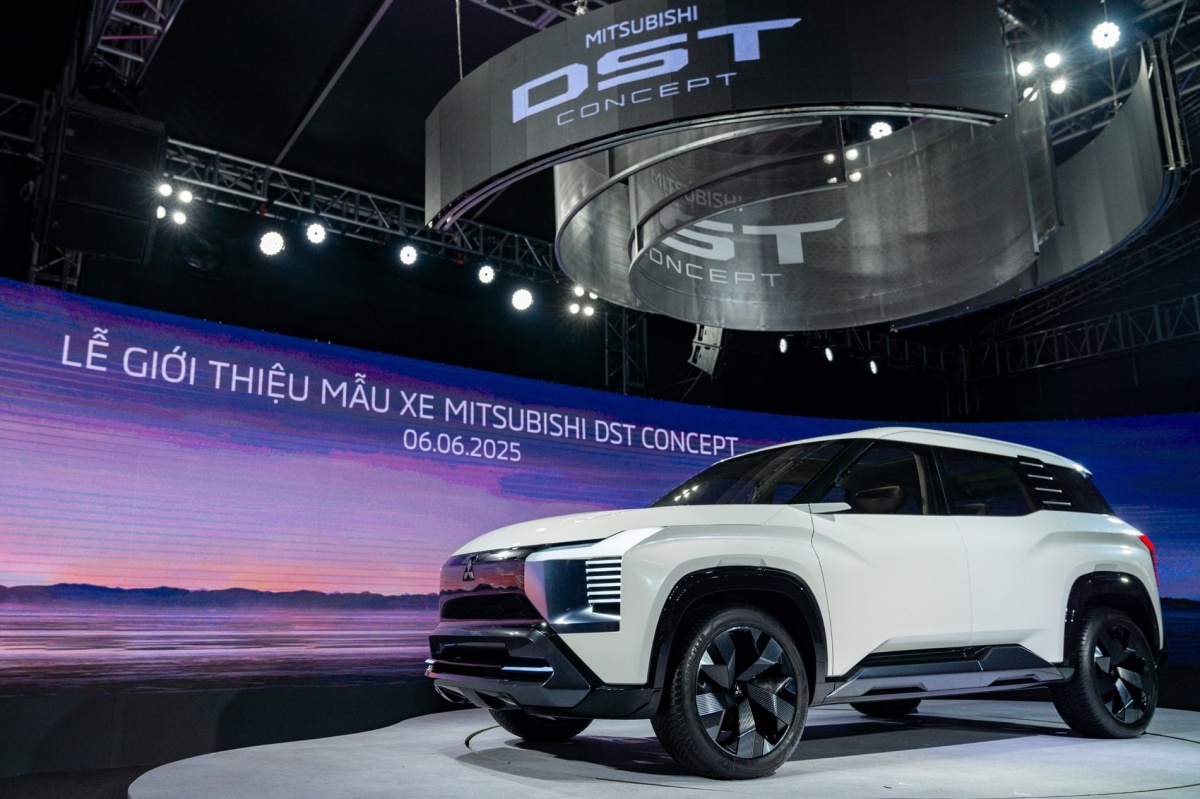 Mitsubishi DST Concept ‘chào sân’ thị trường Việt: Thiết kế mạnh mẽ, khoang nội thất rộng, giá bán liệu có hấp dẫn?