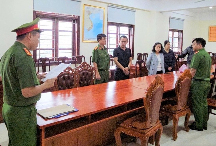 Chính thức khởi tố, bắt giữ một giám đốc công ty bất động sản