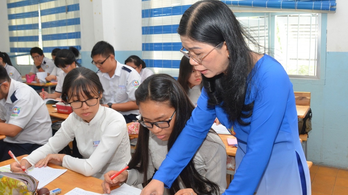 Thu hút thêm nhân tài, giáo viên có thêm 2 khoản phụ cấp mới, sẽ áp dụng ngay sau cải cách tiền lương