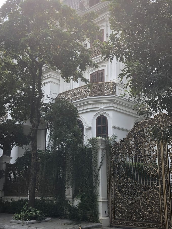 Cựu Chủ tịch FLC Trịnh Văn Quyết nộp 2.500 tỷ đồng khắc phục toàn bộ hậu quả, từng bị kê biên 3 biệt thự bạc tỷ