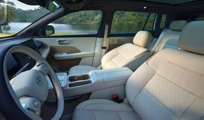 Toyota ra mắt mẫu SUV đẹp nhưng giá chỉ 365 triệu đồng: Sở hữu công nghệ hiện đại, trong 1 tiếng đã có 10.000 người đặt cọc