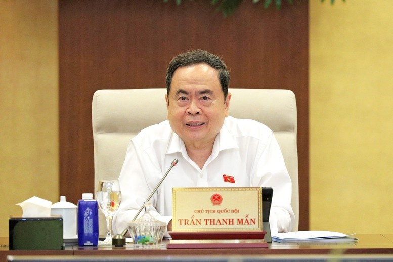 Chủ tịch Quốc hội: ‘Những lúc cao điểm, chúng ta vẫn thiếu điện’