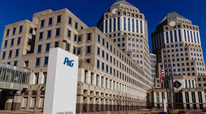 P&G, Unilever và loạt tập đoàn lớn đua nhau sa thải hàng nghìn nhân sự