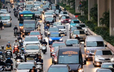 Chủ tịch TP. Hà Nội: Không thay đổi lộ trình hạn chế xe máy tại các quận nội thành vào năm 2030