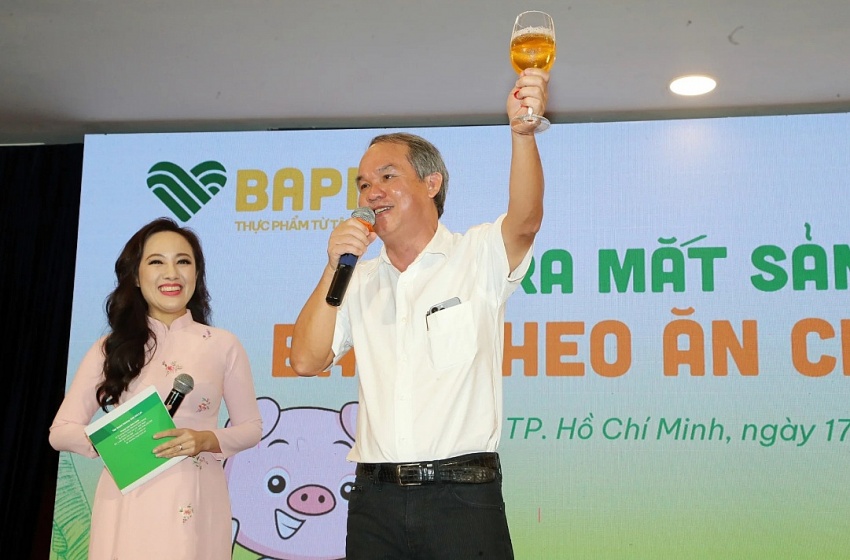 Khi bầu Đức dừng lại, cả ngành chăn nuôi lao về phía trước: HAGL đứng nhìn Dabaco, Hòa Phát hái quả ngọt