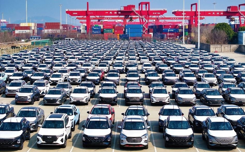 Ngành ô tô toàn cầu trước cú sốc tỷ đô: 'Car Wars' bùng nổ, Trung Quốc nguy cơ sập sàn