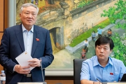 Phó Thủ tướng: Phải cảm ơn, làm công tác tư tưởng để cán bộ khi nghỉ cũng vui vẻ chứ không phải đưa tiền là xong